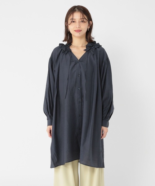 studio CLIP（スタディオクリップ）の「フリルカラーチュニック丈ワンピース（ワンピース・レディース・ネイビー/モカ・FREE）」の14枚目の写真