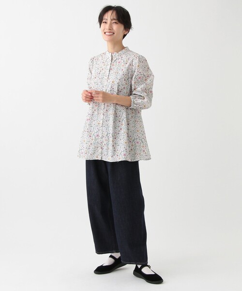 Afternoon Tea（アフタヌーンティー）の「切替ブラウス/リバティプリント（シャツ/ブラウス・レディース・ベージュ/ネイビー/オフホワイト・MEDIUM）」の8枚目の写真