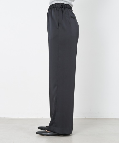 MICA&DEAL（マイカ＆ディール）の「サテンイージーパンツ〈セットアップ対応〉（その他パンツ・レディース・アイボリー/ブラック/ベージュ・FREE）」の10枚目の写真