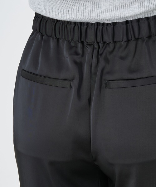 MICA&DEAL（マイカ＆ディール）の「サテンイージーパンツ〈セットアップ対応〉（その他パンツ・レディース・アイボリー/ブラック/ベージュ・FREE）」の12枚目の写真