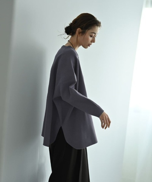 STYLE DELI(スタイルデリ)の「【BLK001】サイドスリットオーバーサイズニット(ニット/セーター・レディース・ベージュ/ブラック/グレー・FREE)」の14枚目の写真