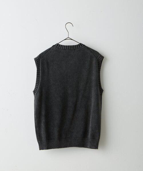 WHIMSIC（ウィムジック）の「*【WHIMSIC】サンフェードニットベスト（ベスト・レディース・チャコールグレー/ベージュ・FREE）」の12枚目の写真