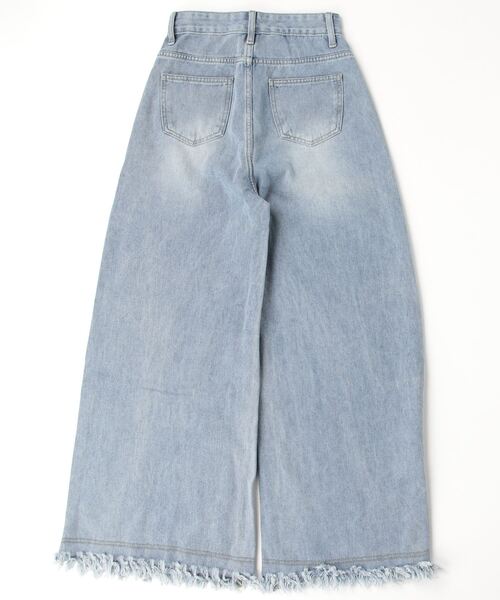 gossip！ロサンゼルス（ゴシップロサンゼルス）の「裾フリンジ ワイドシルエットデニムパンツ（デニムパンツ・レディース・ライトブルー・S/M）」の7枚目の写真