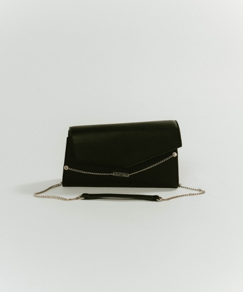 Knuth Marf（クヌースマーフ）の「Knuth Marf metal chain deformed bag（ショルダーバッグ・レディース・ブラック・FREE）」の3枚目の写真