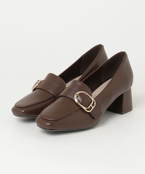 TRUDEA(トルディア)の「ベルトデザインヒールパンプス(パンプス・レディース・ブラウン/アイボリー/ブラック/グレイッシュベージュ/モカ・SMALL/MEDIUM/LARGE)」の4枚目の写真