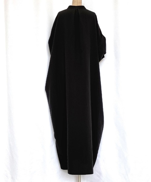 Q（キュー）の「スパンローンルーズワンピース（シャツワンピース・レディース・ブラック/オリーブ・MEDIUM）」の18枚目の写真