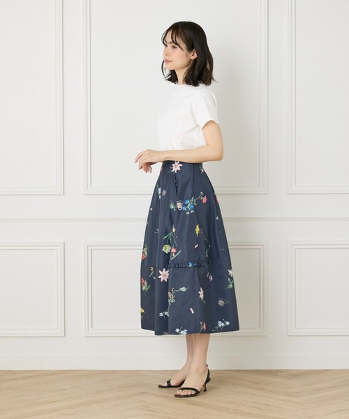 Maglie le cassetto(マーリエ ル カセット)の「ロイヤルキールポンチ LOVERコンパクトTシャツ(Tシャツ/カットソー・レディース・ブラック/オフホワイト・9号)」の4枚目の写真