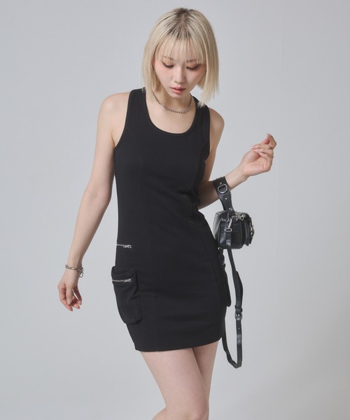 ENVYM（アンビー）の「ビッグポケットタンクワンピース（ワンピース・レディース・ブラック/ブルー/グレー・FREE）」の5枚目の写真