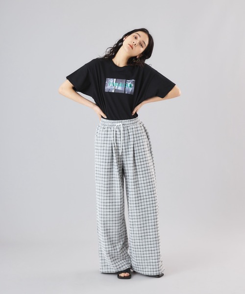 Muscat(マスカット)の「スリーフレームアソートプリントT(Tシャツ/カットソー・レディース・オフホワイト/ブラック・F)」の4枚目の写真