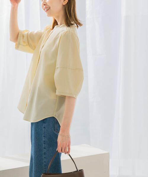 URBAN RESEARCH ROSSO WOMEN(アーバンリサーチ ロッソ)の「UVカットウォッシャブルリネン混シャツブラウス(シャツ/ブラウス・レディース・グリーン/イエロー/インディゴブルー/オフホワイト・FREE)」の20枚目の写真