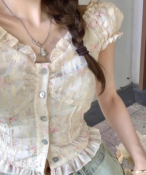 Teem Store(チームストア)の「花柄フリルシャツ(シャツ/ブラウス・レディース・アイボリー・M/S)」の3枚目の写真