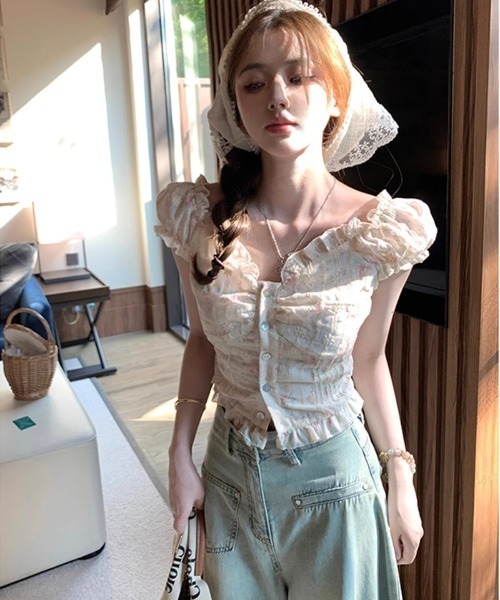 Teem Store(チームストア)の「花柄フリルシャツ(シャツ/ブラウス・レディース・アイボリー・M/S)」の4枚目の写真