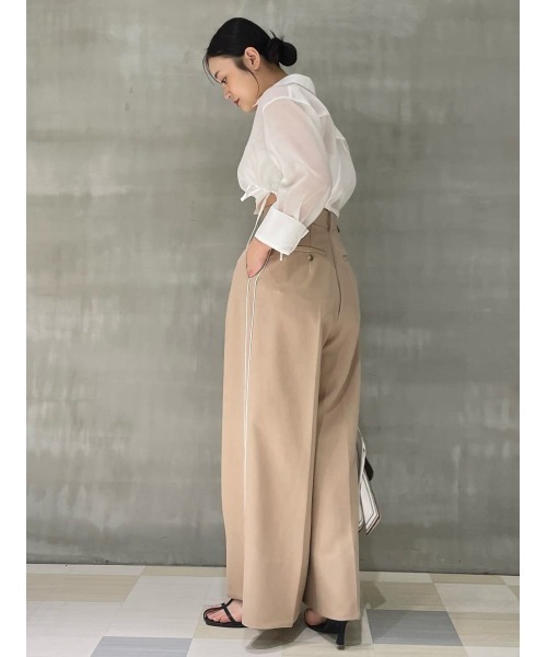 SNIDEL(スナイデル)の「シアーシャツ(シャツ/ブラウス・レディース・ホワイト/ピンク/イエロー・FREE)」の16枚目の写真