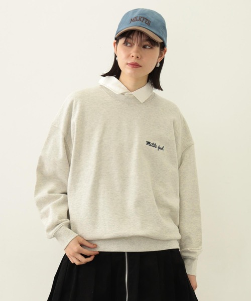 MILKFED.（ミルクフェド）の「ICING LOGO WIDE CREW SWEAT TOP（スウェット・レディース・オートミール/チャコール/ネイビー・M/L）」の3枚目の写真