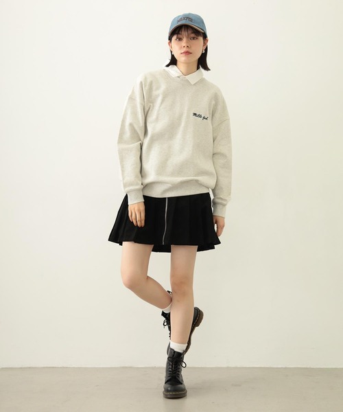 MILKFED.（ミルクフェド）の「ICING LOGO WIDE CREW SWEAT TOP（スウェット・レディース・オートミール/チャコール/ネイビー・M/L）」の9枚目の写真