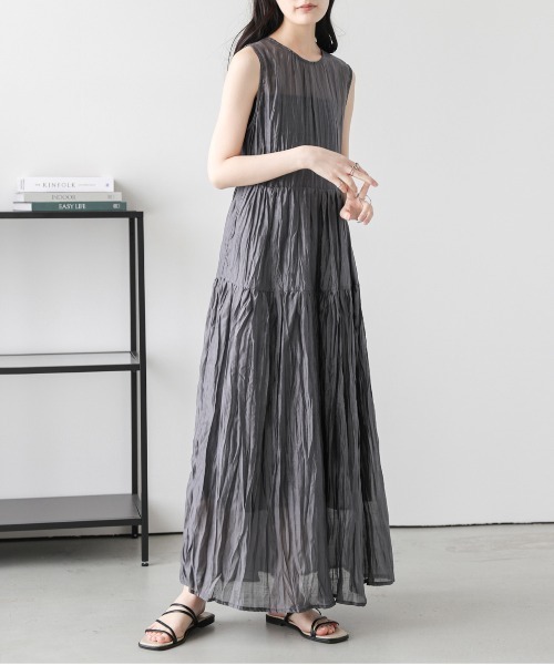 Lajour（ラジュール）の「[日本製]  シアー ティアードワンピース（ワンピース・レディース・ブラウン/グレー/ベージュ・M/L）」の4枚目の写真