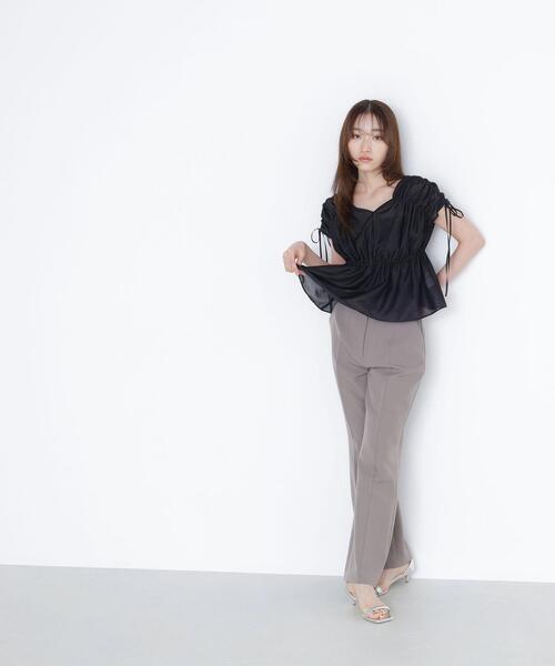 NATURAL BEAUTY BASIC（ナチュラルビューティーベーシック）の「◇【Oggi掲載】シアードロストギャザーブラウス（シャツ/ブラウス・レディース・オフホワイト/ブラック/ワイン・SMALL/MEDIUM）」の21枚目の写真