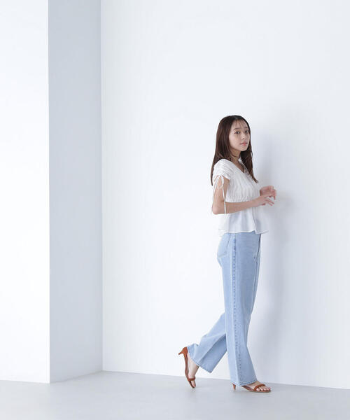 NATURAL BEAUTY BASIC（ナチュラルビューティーベーシック）の「◇【Oggi掲載】シアードロストギャザーブラウス（シャツ/ブラウス・レディース・オフホワイト/ブラック/ワイン・SMALL/MEDIUM）」の17枚目の写真