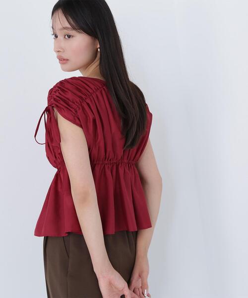 NATURAL BEAUTY BASIC（ナチュラルビューティーベーシック）の「◇【Oggi掲載】シアードロストギャザーブラウス（シャツ/ブラウス・レディース・オフホワイト/ブラック/ワイン・SMALL/MEDIUM）」の9枚目の写真