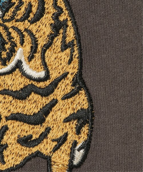 NO NEED(ノーニード)の「TIGER刺繍Tシャツ(Tシャツ/カットソー・メンズ・チャコール/ホワイト/ブルー・L/M/LL)」の11枚目の写真