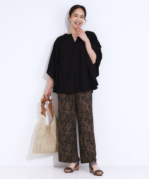 SHOO・LA・RUE(シューラルー)の「【S-LL/ひんやり/選べる2柄】大人のリラックスコーデに プリント柄パンツ(その他パンツ・レディース・チャコールグレー/ネイビー/ブラウン系7/ブラック系6・04/01/02/03)」の16枚目の写真