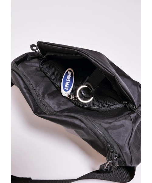 APPLEBUM（アップルバム）の「(X-Pac) Waist Bag（ボディバッグ/ウエストポーチ・メンズ・ブラック・FREE）」の5枚目の写真