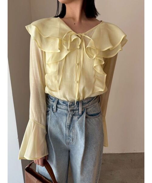 LAGUNAMOON(ラグナムーン)の「ラッフルシアーブラウス(シャツ/ブラウス・レディース・アイボリー/ブラック/イエロー・FREE)」の3枚目の写真