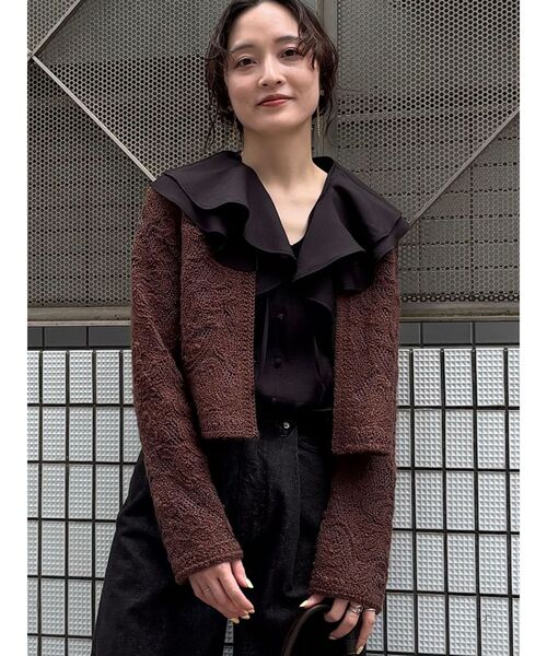 LAGUNAMOON(ラグナムーン)の「ラッフルシアーブラウス(シャツ/ブラウス・レディース・アイボリー/ブラック/イエロー・FREE)」の2枚目の写真