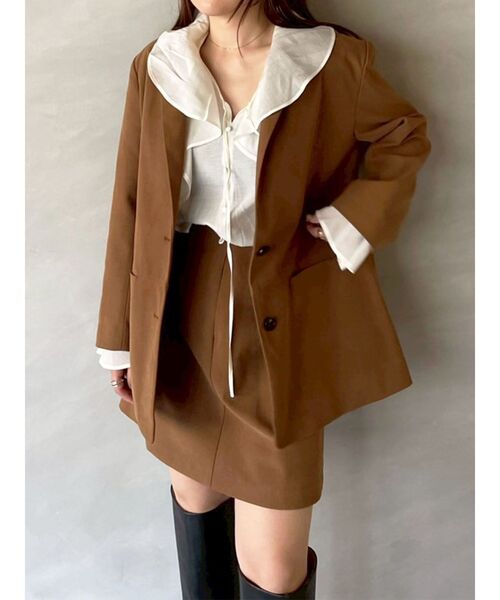 LAGUNAMOON(ラグナムーン)の「ラッフルシアーブラウス(シャツ/ブラウス・レディース・アイボリー/ブラック/イエロー・FREE)」の4枚目の写真