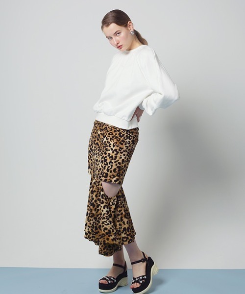 HONEY MI HONEY(ハニーミーハニー)の「shoulder pad sweat tops(スウェット・レディース・サックスブルー・FREE)」の16枚目の写真