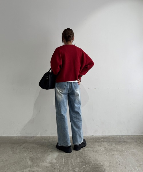 ISOOK（アイスー）の「ウォッシュワイドデニムパンツ(chiica select) / ハイウエスト ヴィンテージ風 古着風 色褪せ加工 ストレート フルレングス 水色 ライトブルー（デニムパンツ・レディース・ライトブルー・S/L/M）」の11枚目の写真