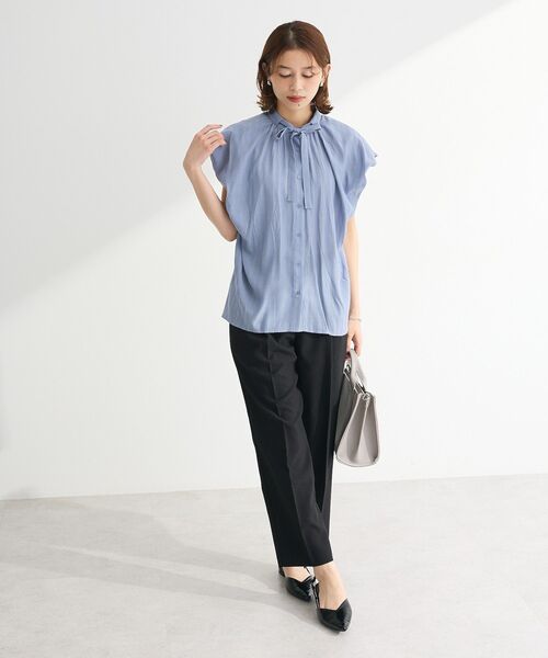 ELENCARE DUE（エレンカーレデュエ）の「・ELENCARE DUE ボウタイフレンチブラウス（シャツ/ブラウス・レディース・ブラック/オフホワイト/ブルー/ピンク・FREE）」の6枚目の写真