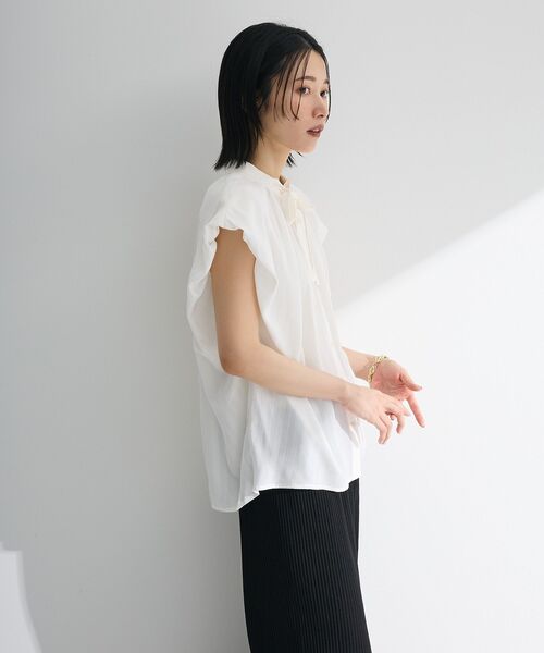 ELENCARE DUE（エレンカーレデュエ）の「・ELENCARE DUE ボウタイフレンチブラウス（シャツ/ブラウス・レディース・ブラック/オフホワイト/ブルー/ピンク・FREE）」の20枚目の写真