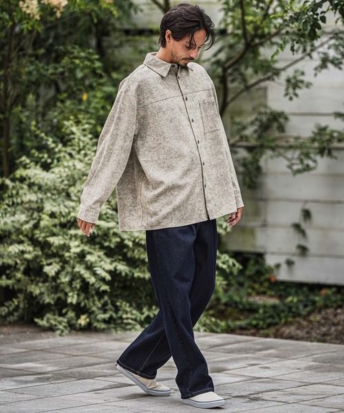 CAMBIO(カンビオ)の「mp13923-Wide Straight Line Tuck Denim Pants デニムパンツ(デニムパンツ・メンズ・ブラック/インディゴブルー/ブルー/ノンウォッシュ・M/L)」の10枚目の写真