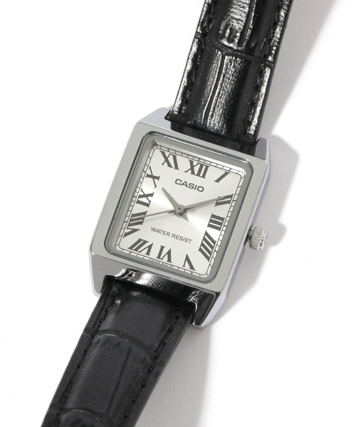 GLOBAL WORK(グローバルワーク)の「CASIO/スクエアローマ/一部店舗限定/495839(アナログ腕時計・レディース・ダークブラウン/ブラウン系その他7/ブラック・FREE)」の2枚目の写真