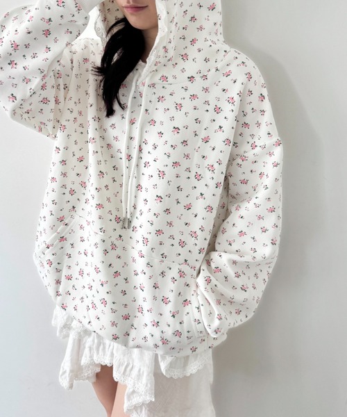 セール】小花柄フーディートップス（スウェット）｜SOLLON.（ソルロン