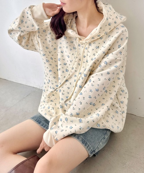 セール】小花柄フーディートップス（スウェット）｜SOLLON.（ソルロン