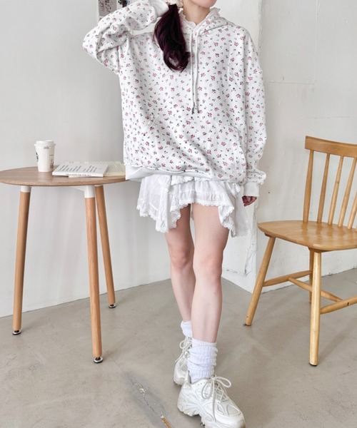 セール】小花柄フーディートップス（スウェット）｜SOLLON.（ソルロン