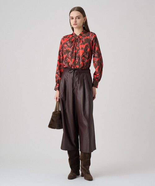 セットアップ対応商品】ペイントフラワープリントスリットネック