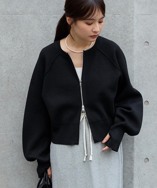 MONO-MART（モノマート）の「前後2WAY｜ダブルジップ ショートカーデ（スウェットライク）（カーディガン/ボレロ・レディース・杢グレー/アイボリー/ブラック/ネイビー/ピンク/レッド/ブラウン/モカ/ダークグレー・FREE）」の10枚目の写真
