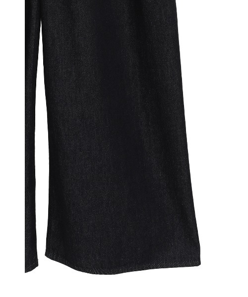 CLANE(クラネ)の「SQUARE SLEEVE DENIM ALL IN ONE(つなぎ/オールインワン・レディース・インディゴブルー/ブラック・0/1/2)」の16枚目の写真