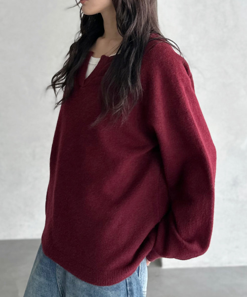 Ada.(エイダ)の「ラグランスリーブ キーネック ニット(ニット/セーター・レディース・ライトグレー/レッド/チャコールグレー・FREE)」の18枚目の写真