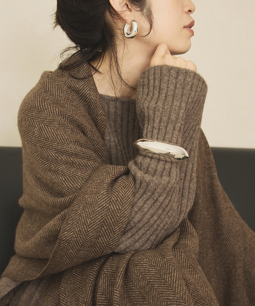 VERMEIL par iena（ヴェルメイユパーイエナ）の「wool yak mix rib Knit プルオーバー（ニット/セーター・レディース・ブラウン/ネイビー・FREE）」の12枚目の写真