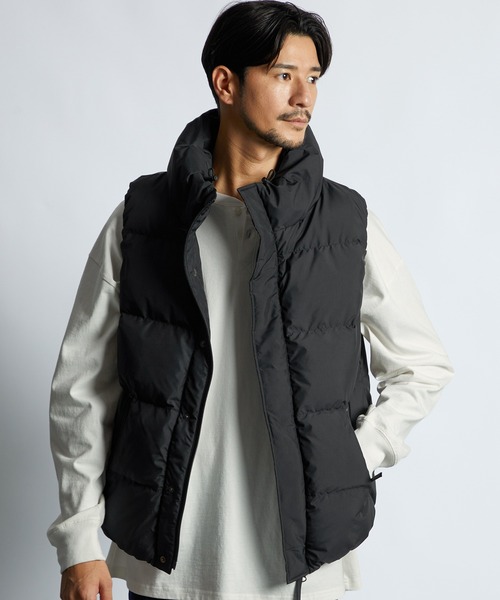 LANVIN en Bleu（ランバンオンブルー）の「ボリュームネック シンプル ダウンベスト（ブルゾン・メンズ・ブラック/アイボリー・46/52/50/48）」の5枚目の写真