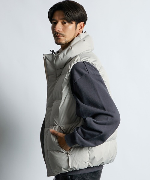 LANVIN en Bleu（ランバンオンブルー）の「ボリュームネック シンプル ダウンベスト（ブルゾン・メンズ・ブラック/アイボリー・46/52/50/48）」の7枚目の写真