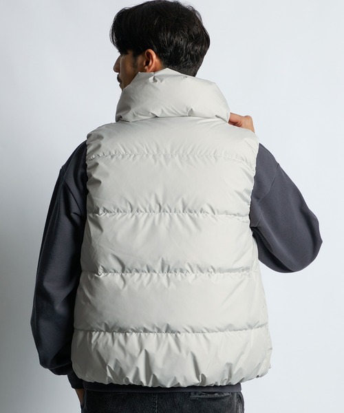 LANVIN en Bleu（ランバンオンブルー）の「ボリュームネック シンプル ダウンベスト（ブルゾン・メンズ・ブラック/アイボリー・46/52/50/48）」の8枚目の写真
