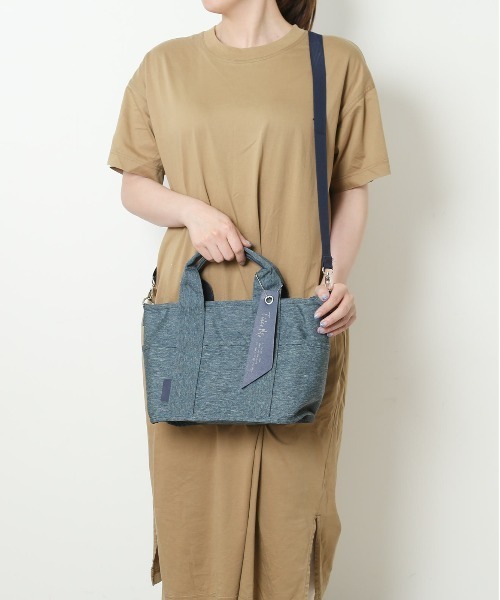 BACKYARD FAMILY(バックヤードファミリー)の「Take Me 9pocket Totebag(トートバッグ・レディース・ベージュ/ネイビー/ブラック/グレー・FREE)」の6枚目の写真