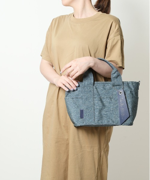 BACKYARD FAMILY(バックヤードファミリー)の「Take Me 9pocket Totebag(トートバッグ・レディース・ベージュ/ネイビー/ブラック/グレー・FREE)」の7枚目の写真