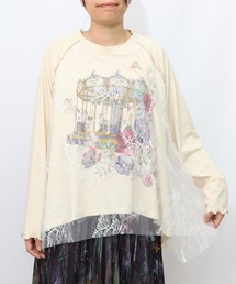 553206：花とメリーゴーランド柄レース重ねロンT