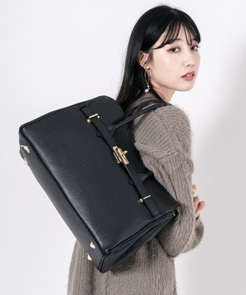 AULENTTI(オウレンティ)の「【AULENTTI/オウレンティ】2WAY レザーショルダーバッグ ハンドバッグ イタリア製(ショルダーバッグ・レディース・ブラック/グレー/ダークブラウン・FREE)」の7枚目の写真
